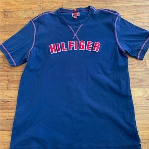 Vintage hilfiger tshirt